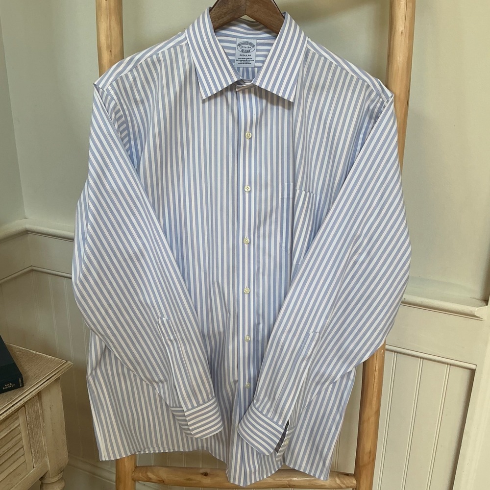 Brooks Brothers Regular Fit Non-Iron Stretch Striped Dress Shirt 16.5-34 Blue